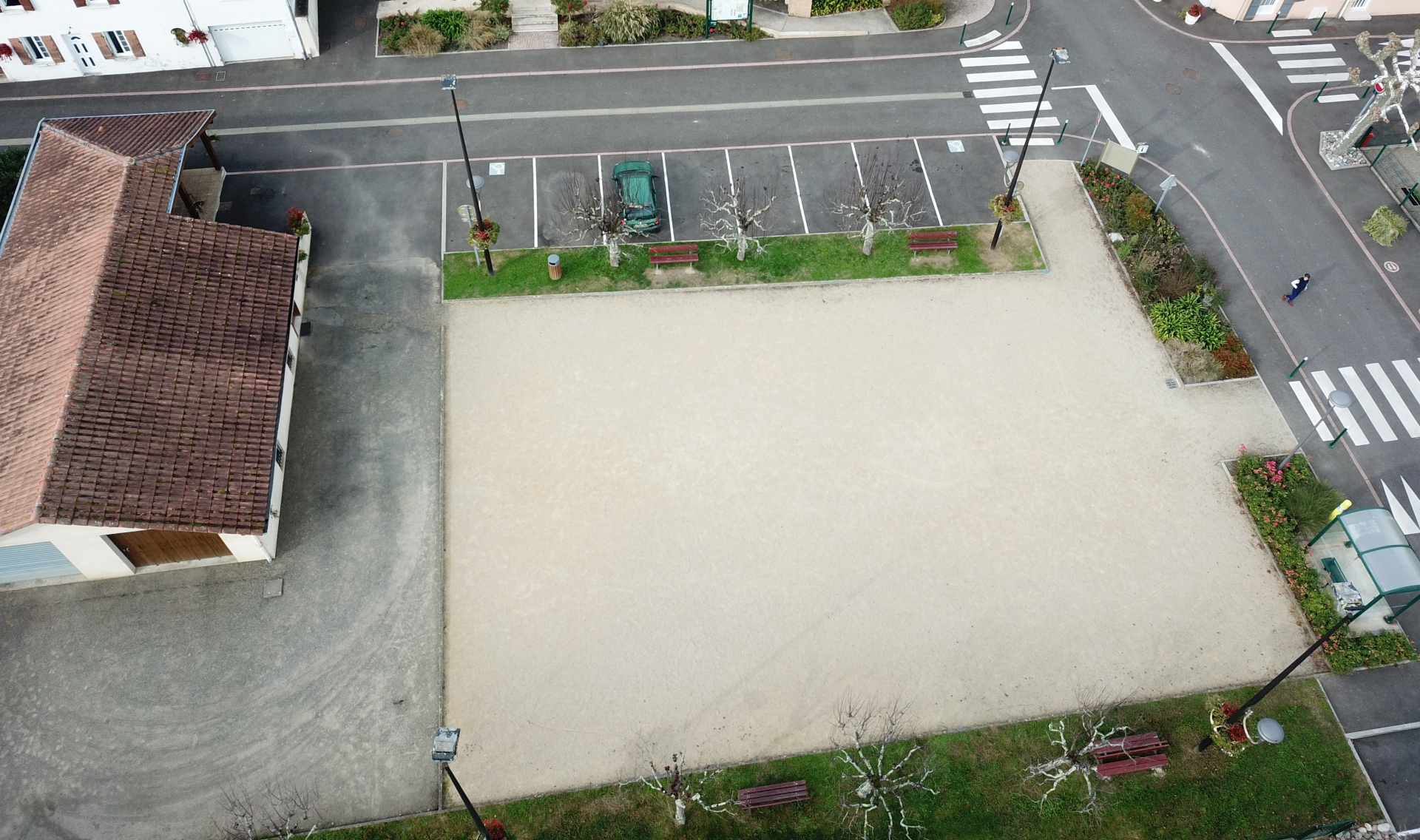 Terrain de pétanque 002.JPG