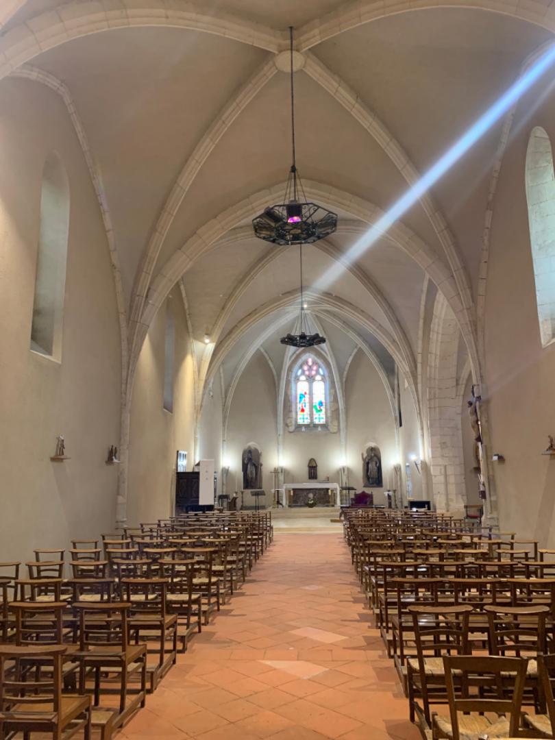 Intérieur Eglise 001.jpeg
