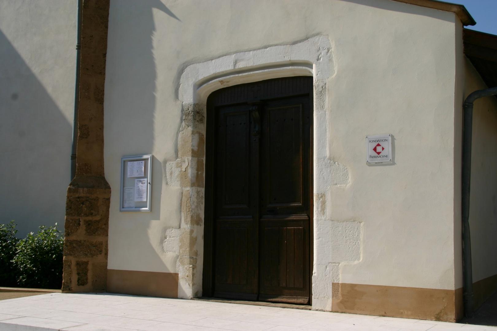 Entrée église 002.JPG